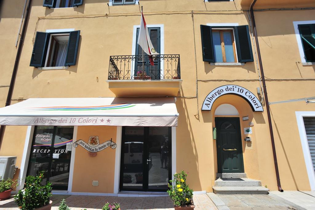 Albergo Dei 10 Colori Procchio  Bagian luar foto