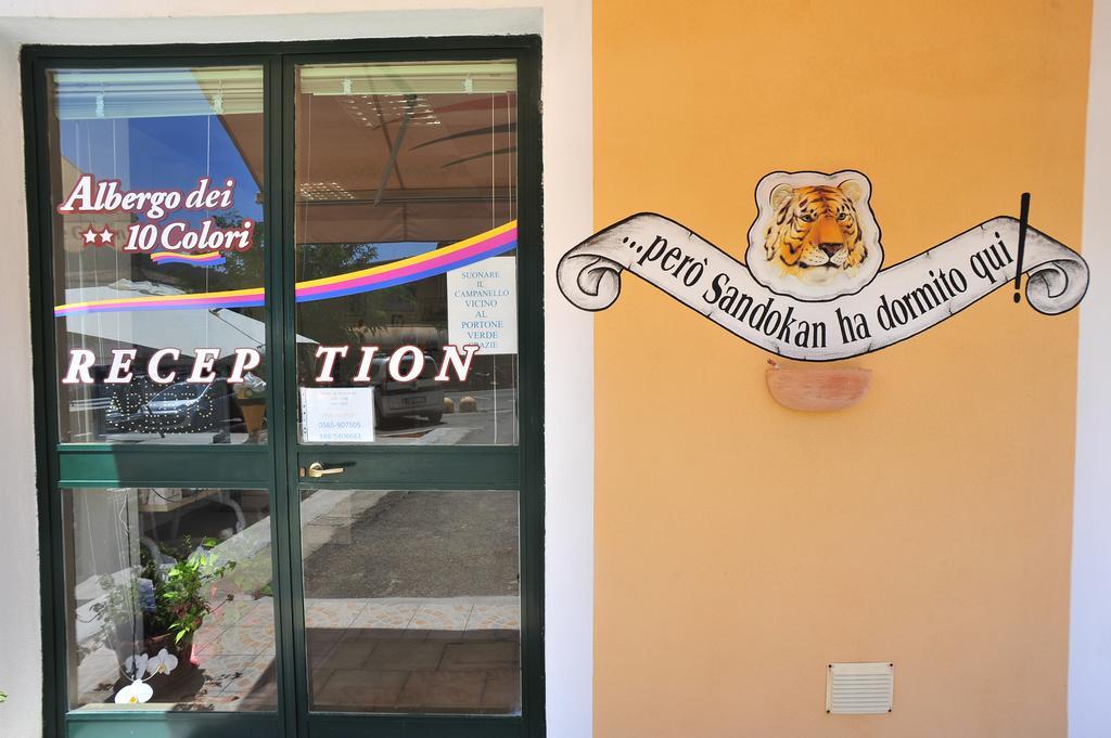 Albergo Dei 10 Colori Procchio  Bagian luar foto