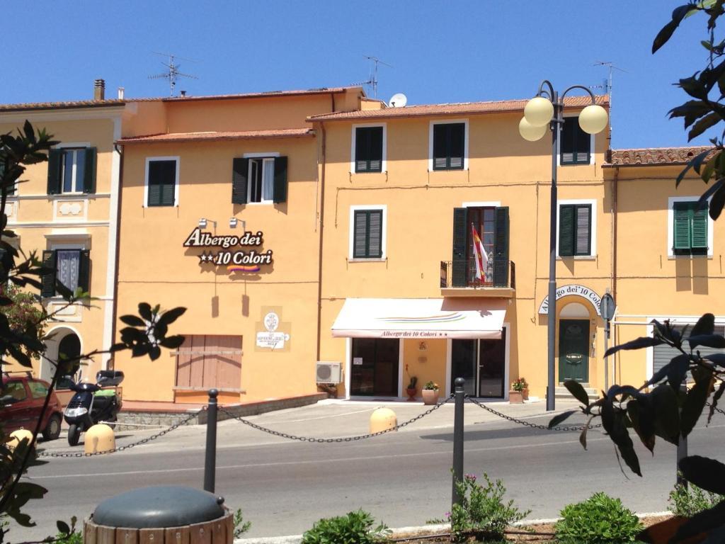 Albergo Dei 10 Colori Procchio  Bagian luar foto