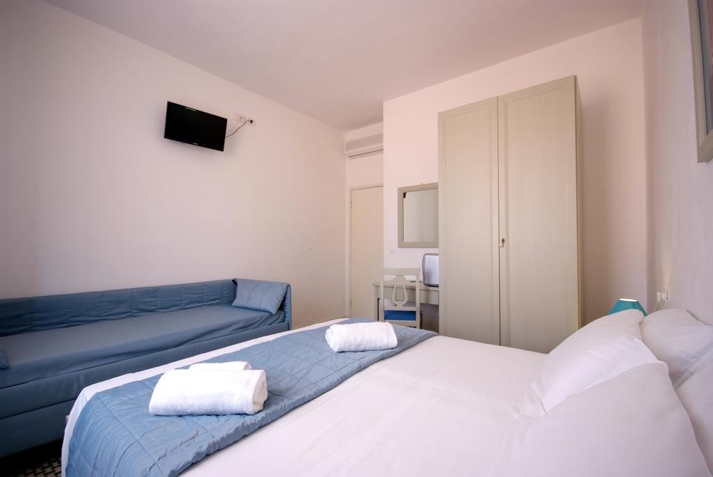 Albergo Dei 10 Colori Procchio  Bagian luar foto